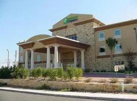 Holiday Inn Express & Suites Fredericksburg By IHG