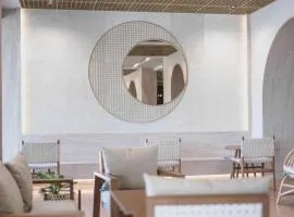 The One Hotel
