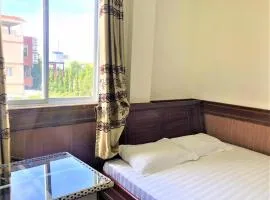 Hong Dao Hotel.