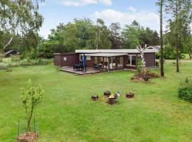 Amazing Home In Stege With Kitchen, Hotel in Stege