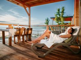 Kotva by Momoland, Hotel in Ružiná