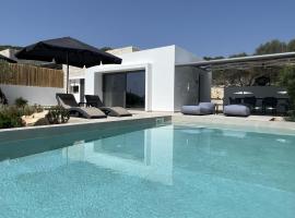 Mesogi Villas, brand new modern, stylish villas, private pool, seaviews, ξενοδοχείο στο Μεγανήσι