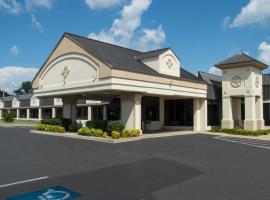 Фотографія готелю: Lamplighter Inn & Suites Pittsburg