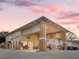 Best Western Plus Two Rivers Hotel & Suites