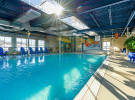 Hôtel Must Aéroport de Québec par JARO, hotel in Quebec City