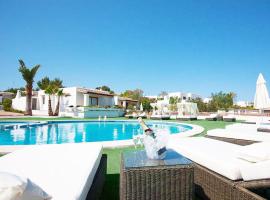 Residencial Bogamarí, hotel v destinaci Enseada de San Antonio