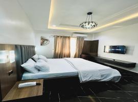 Kam Apartment and Taverns, hotel a Abuja