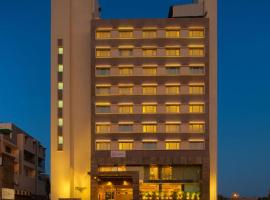 Gambaran Hotel: Royal Orchid Central Vadodara