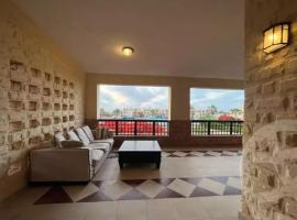 مارينا 4 شاليه 3 غرف, hotel in Cairo