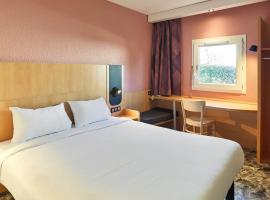B&B HOTEL Orly Rungis Aéroport 3 étoiles, hotel a Rungis