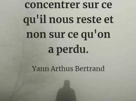 Long Island Oasis, hotel in Massapequa