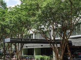 The River Inn, hôtel à Washington