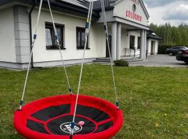 Dworek Kolorado dom 180 m2 na wyłączność - wyposażony, ξενοδοχείο σε Klimki