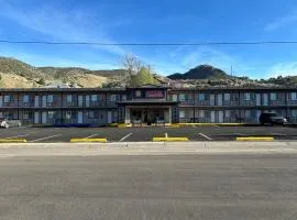 Four Sevens Motel