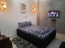 Magnifique studio à Mpita, hotel v destinaci Pointe-Noire