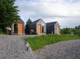 Hiška-Glamping, hotel en Ajdovščina