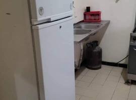 Go there Inn、ザルカのホテル