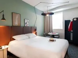 洛桑中心宜必思酒店