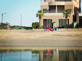 Sea Villa Chalets, ξενοδοχείο σε An Nāmī