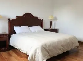 Motel M