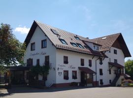 Landgasthaus Hotel Maien, hotel v destinaci Rheinfelden