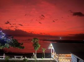 Cobblestone Surf House, hotel v destinaci Huu