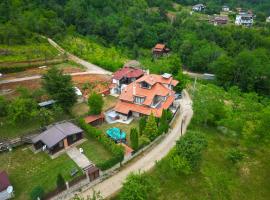 Mountain Garden House, hotell sihtkohas Prizren