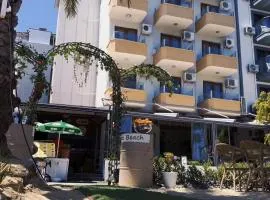 Reis Beach Hotel