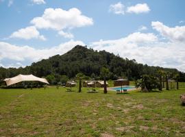 Glamping VALL de CODÓ, Hotel in Terrades