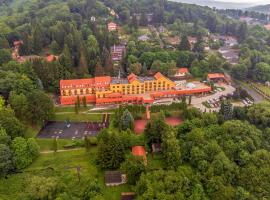 Hotel Narád โรงแรมในMátraszentimre