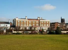 The Royal Hotel