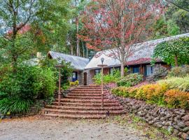 Sunshine Forest Garden, hotel in Emerald