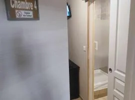 HOTEL DE LA GARE " Chez Hervé et Manu "