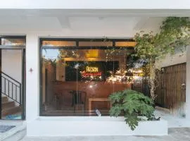 RedDoorz @ Recson Boracay Hostel