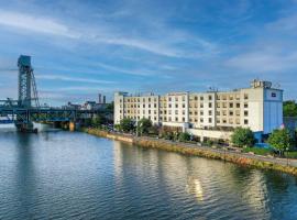 Hampton Inn & Suites Newark-Harrison-Riverwalk, hotel en Newark