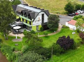 Hotel Strand-Café, hotel in Roßbach