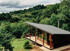 Aries by Zodiac Resort, hotel in Valea Borului