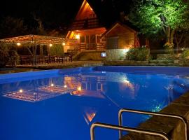 Blue Village Lux, hotel in Kolašin