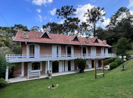 Pousada Manacas,位于坎波斯杜若尔当的酒店