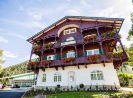 Hotel Schneeberghof, hotel en Puchberg am Schneeberg
