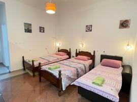Hostel Flash, ξενοδοχείο σε Ulcinj