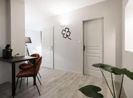 四叶的三叶草酒店