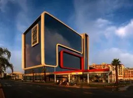 乌姆赫兰加海岸酒店及会议中心