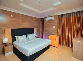 Apartment550