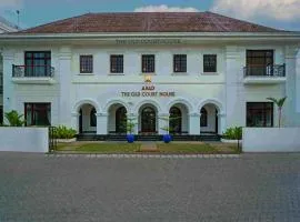The Old Court House By Abad