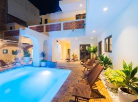 Casa Victoria Malecón - Adults Only, hotel en Puerto Vallarta