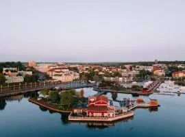 Badholmen Restaurang & Hotell