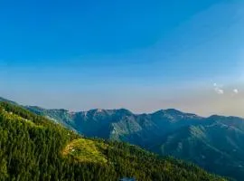 Royal Green Valley Mashobra by Naina Staycation - Mountain and valley view rooms