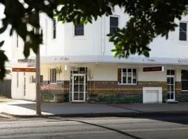 The Nyngan Hotel