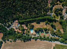 Club Vacances Bleues Domaine de Château Laval, Hotel in Gréoux-les-Bains